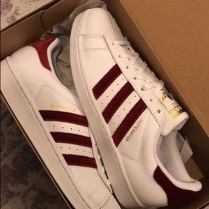 Adidas Superstar Sneakers
